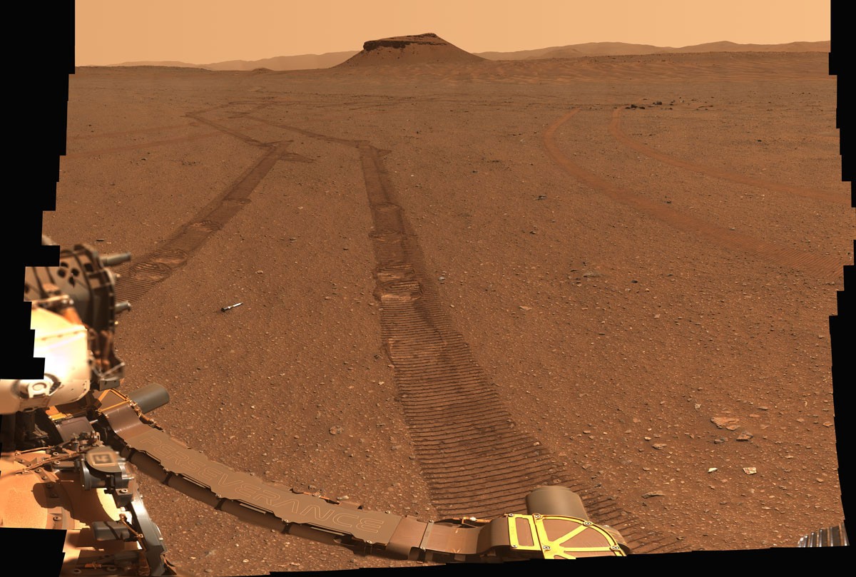 Perseverance rover portrait near the Mars sample depot.